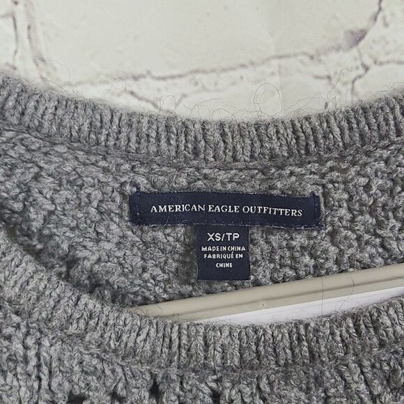 American Eagle XS 0/2 Chunky Grey Wool Blend Cable Knit Sweater Diamond Pattern - Picture 4 of 10